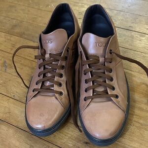 Tod's Men's Tan Leather Sneakers